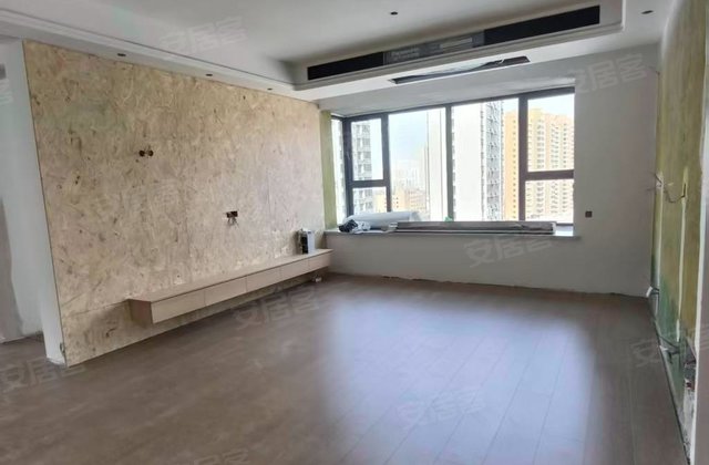 佳和桃李春风3室2厅135㎡102万二手房图片