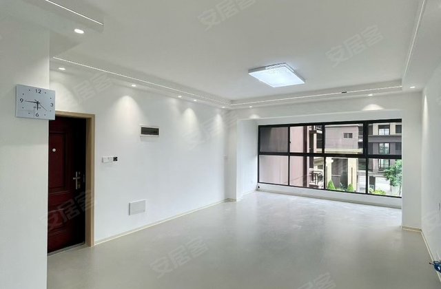 豪逸华庭4室2厅118㎡54万二手房图片