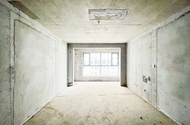 润兰嘉苑3室2厅118.7㎡66万二手房图片