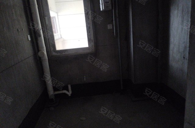 瑞梦花园二期3室2厅116㎡47万二手房图片