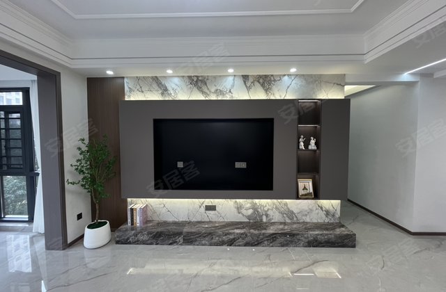 富景鑫城5室2厅146㎡72.8万二手房图片