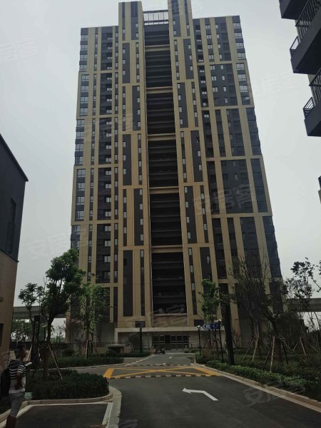 骏丰玲珑坊西苑