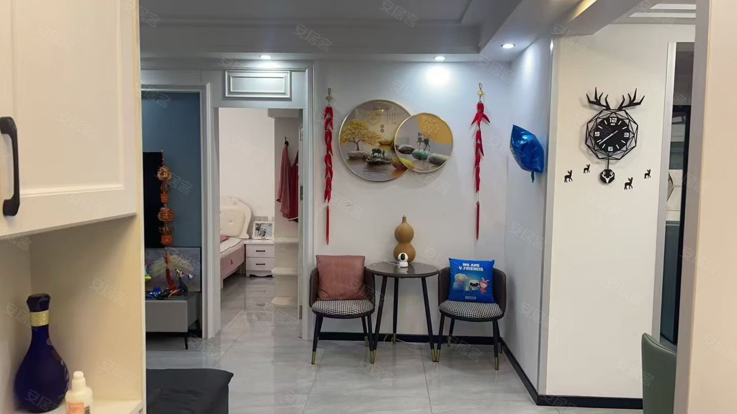 万腾观澜城2室2厅1卫95㎡南北59.5万