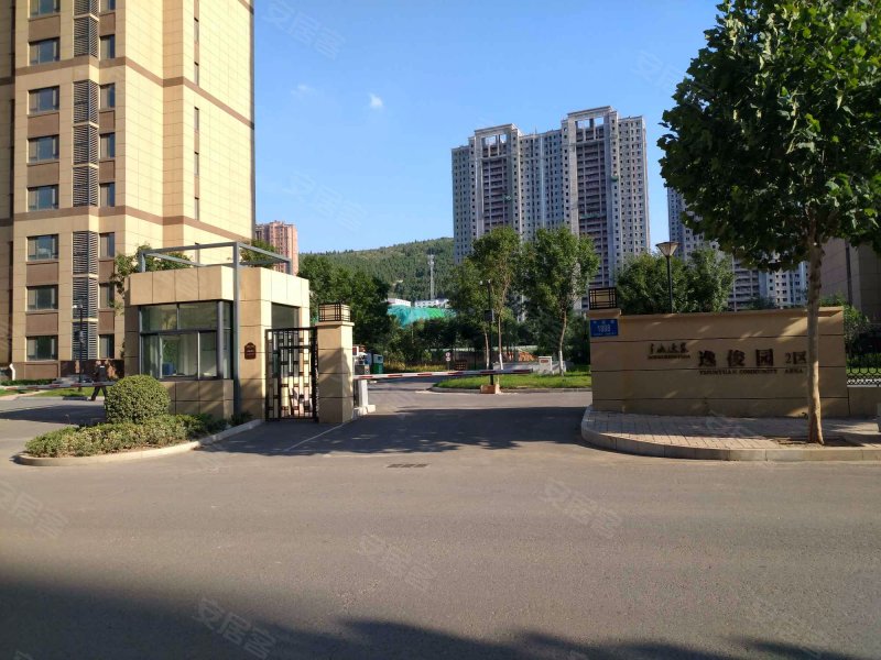 东城逸家逸俊园2区