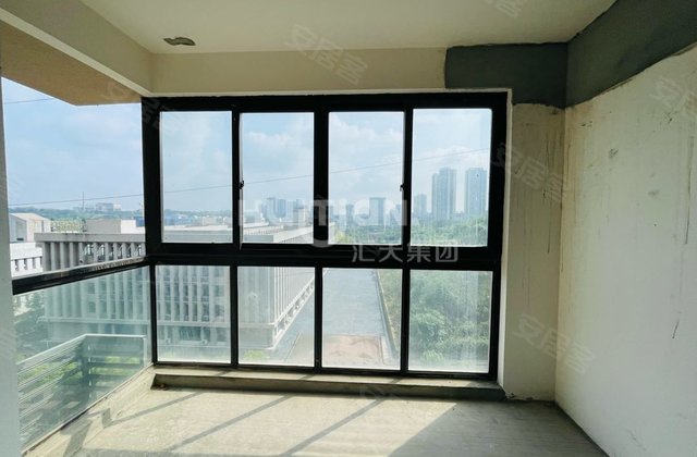 邦泰大学城1号3室2厅81㎡31.6万二手房图片