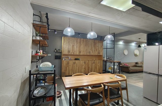 大学生安居工程住宅小区3室2厅111㎡36万二手房图片