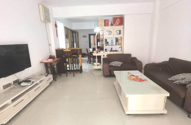 绿珠国际城4室2厅138.9㎡45万二手房图片