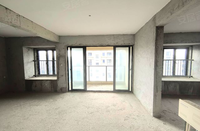 宝龙世家(新塘)3室2厅111㎡66.5万二手房图片