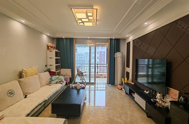 滨湖春天3室2厅123㎡75万二手房图片