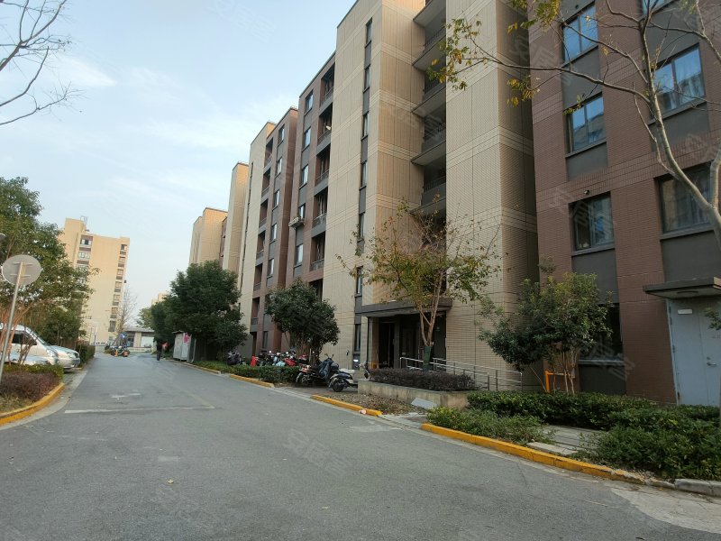 佘北家园铃兰苑,贡嘎山路701弄-上海佘北家园铃兰苑二手房,租房,房价