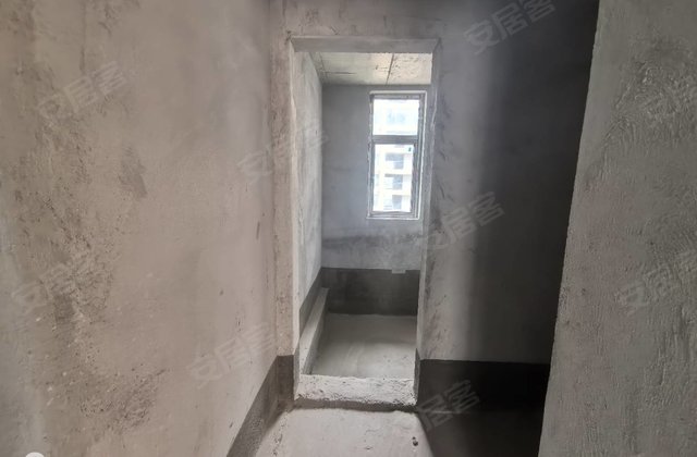 熙龙湾4室2厅136㎡51.8万二手房图片