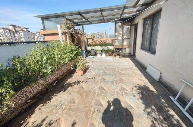 万辉星城蔷薇堡3室2厅158㎡66.8万二手房图片