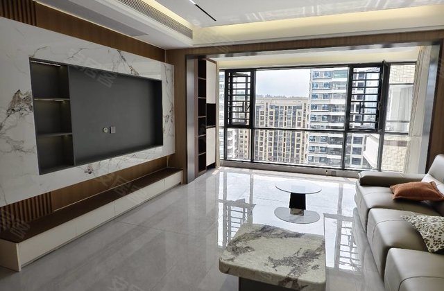 新世界传奇B区4室2厅139㎡89.8万二手房图片