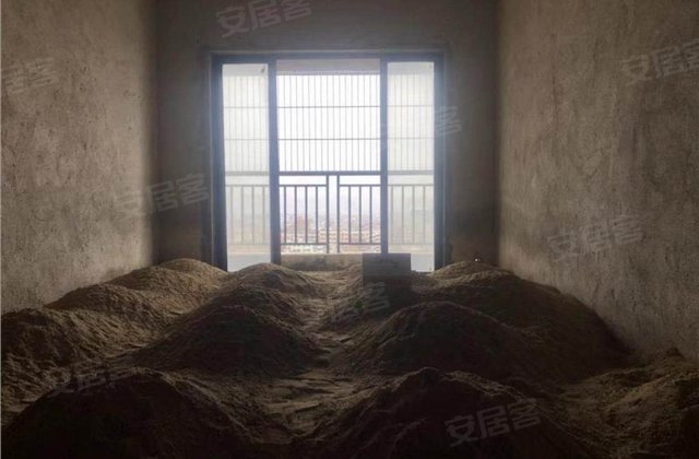 龙腾大厦2室2厅86㎡48万二手房图片