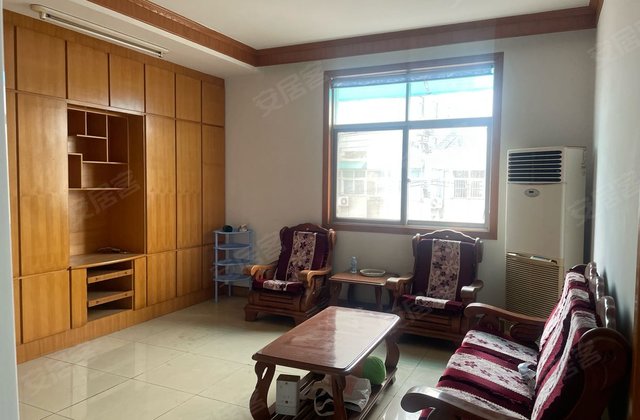 DG广场3室1厅114㎡44.5万二手房图片