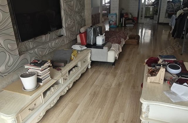 好好家园3室2厅137㎡52万二手房图片