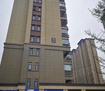 永丰乐城公园里