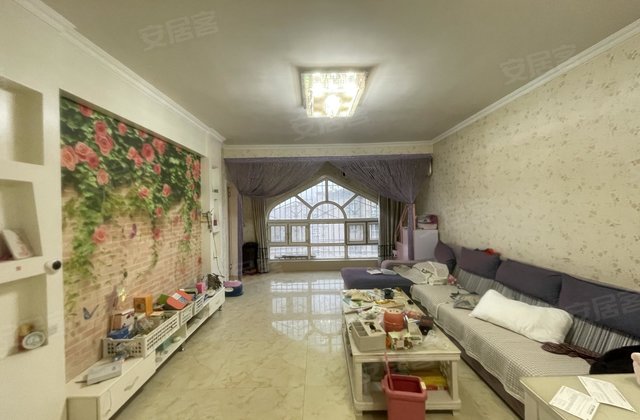 喀什阳光小区B区3室2厅105㎡46.9万二手房图片