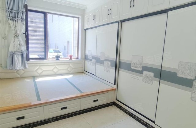 紫瞳花园2室1厅62㎡26.8万二手房图片
