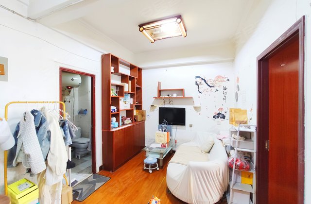 鸿森大厦2室1厅54.79㎡26万二手房图片