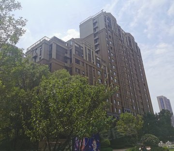 中海昆明路九号