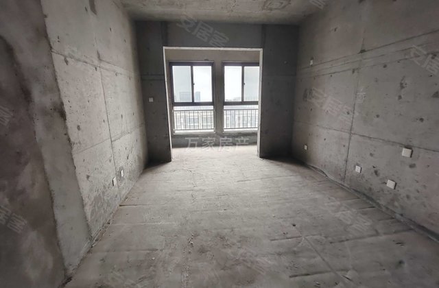 长兴嘉苑3室2厅151㎡60万二手房图片