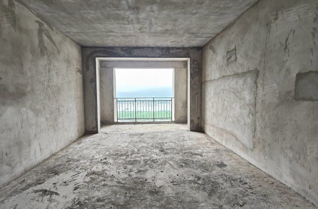 盛世滨江府3室2厅133㎡50万二手房图片