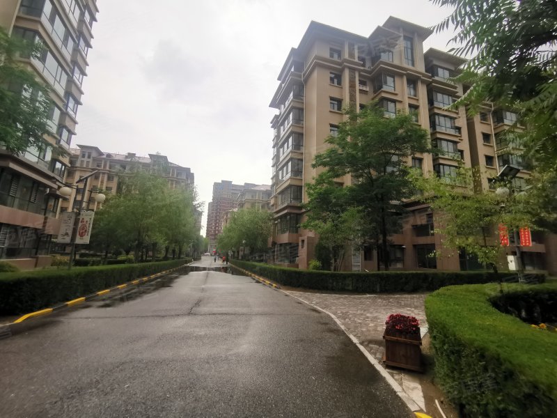 君泰华府,水岸街,近郝家圪卜路-鄂尔多斯君泰华府二手房,租房,房价