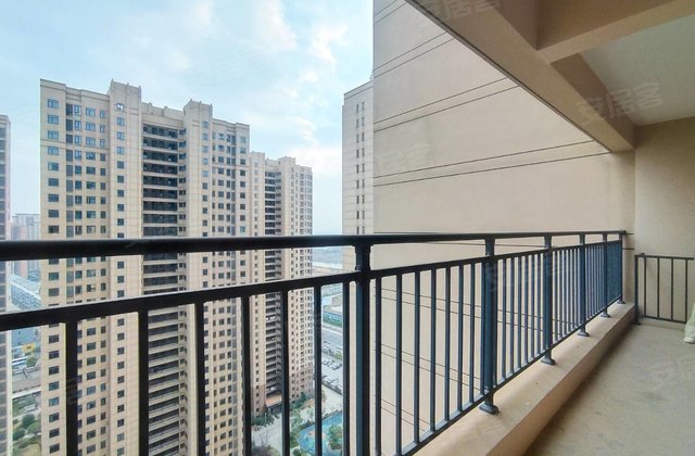 光谷新都4室2厅126.75㎡46万二手房图片