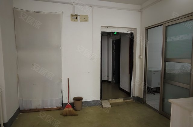 上店社区2室2厅104.56㎡32万二手房图片