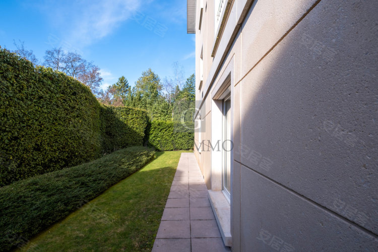 瑞士日内瓦州日内瓦约¥2635万美丽的6室公寓，带私人花园二手房公寓图片