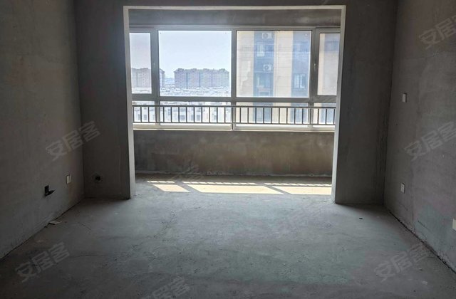 壹号学府4室2厅149㎡108万二手房图片