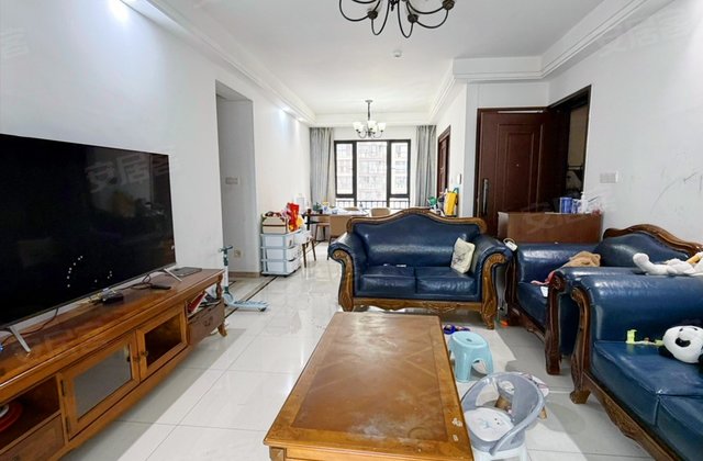 中海锦城3室2厅111.1㎡180万二手房图片