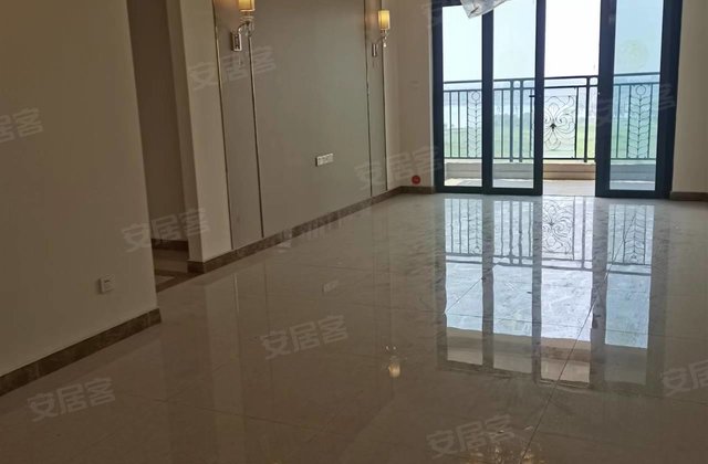 恒大帝景(兰考)3室2厅121㎡68万二手房图片