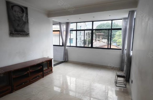 市人民医院住宿区3室1厅102㎡38.6万二手房图片