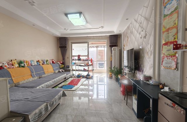 亚威金尊世家3室2厅128㎡52.8万二手房图片