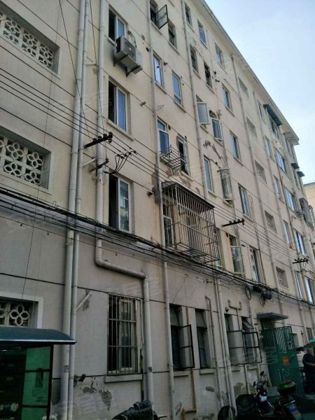 东三街15弄小区 