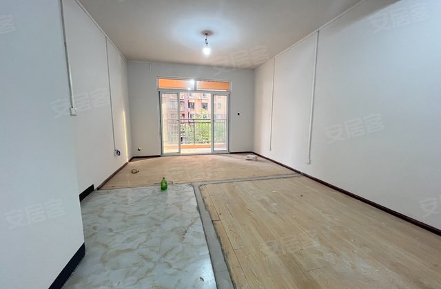 文化小区3室2厅118㎡49.8万二手房图片