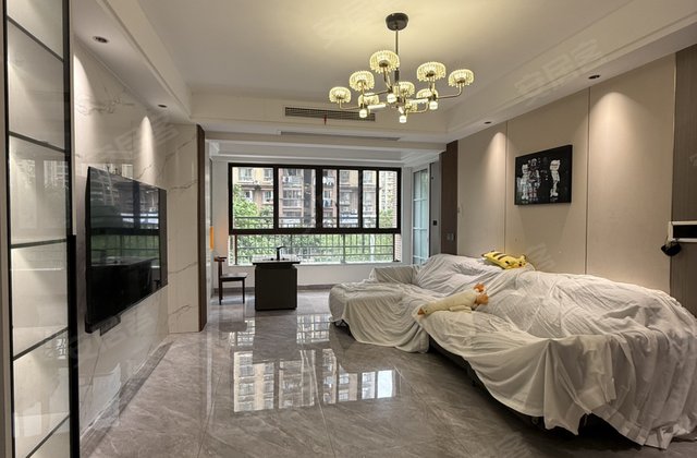 中央佳园4室2厅121㎡91万二手房图片