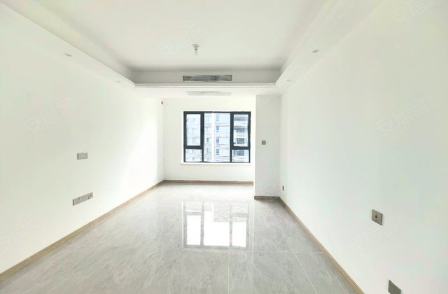 汀香郡3室2厅100㎡93万二手房图片