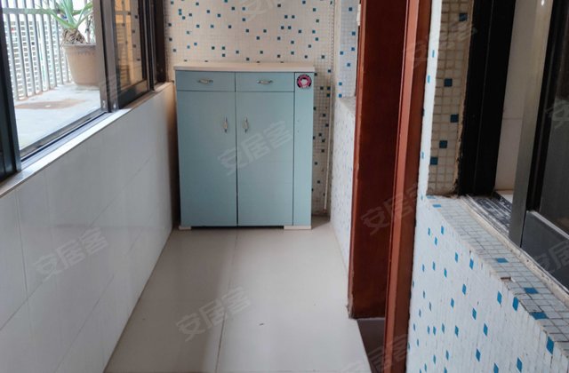 赤坡街住宅3室2厅120㎡53万二手房图片
