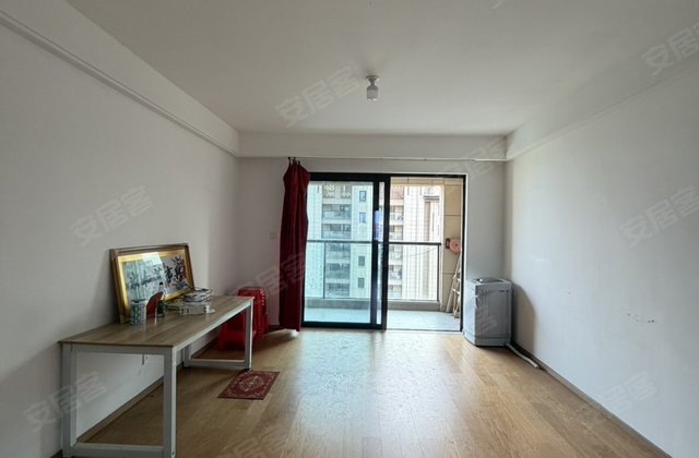 宝龙世家4室2厅115.86㎡93万二手房图片