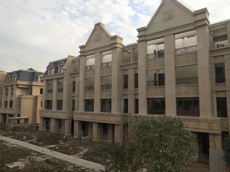 东方颐城(别墅) 