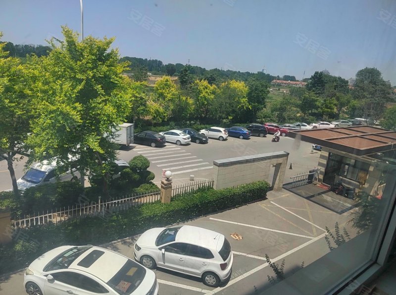 青岛房产网>青岛二手房>即墨二手房>开发区二手房>东城名郡(南区一期)