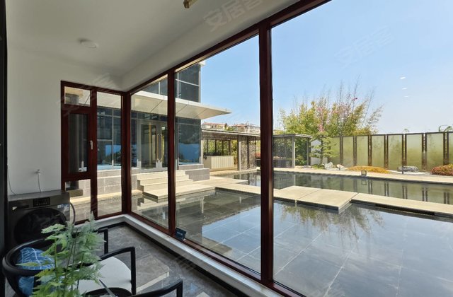 彝人古镇4室2厅150㎡58万二手房图片