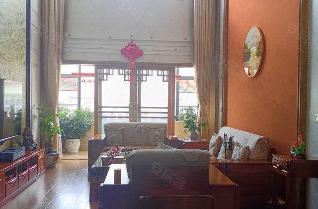 花香里5室2厅200㎡116万二手房图片