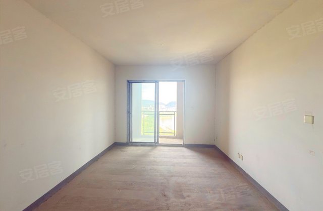 北大资源江山名门(E区)3室2厅89.94㎡65万二手房图片