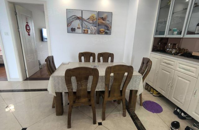 东方威尼斯3室2厅119㎡96.8万二手房图片