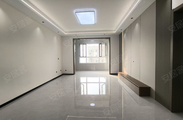 惠众丽景国际3室2厅139㎡76.8万二手房图片