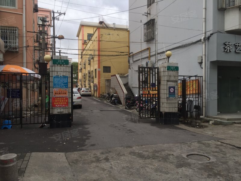 莘沥路20弄小区 